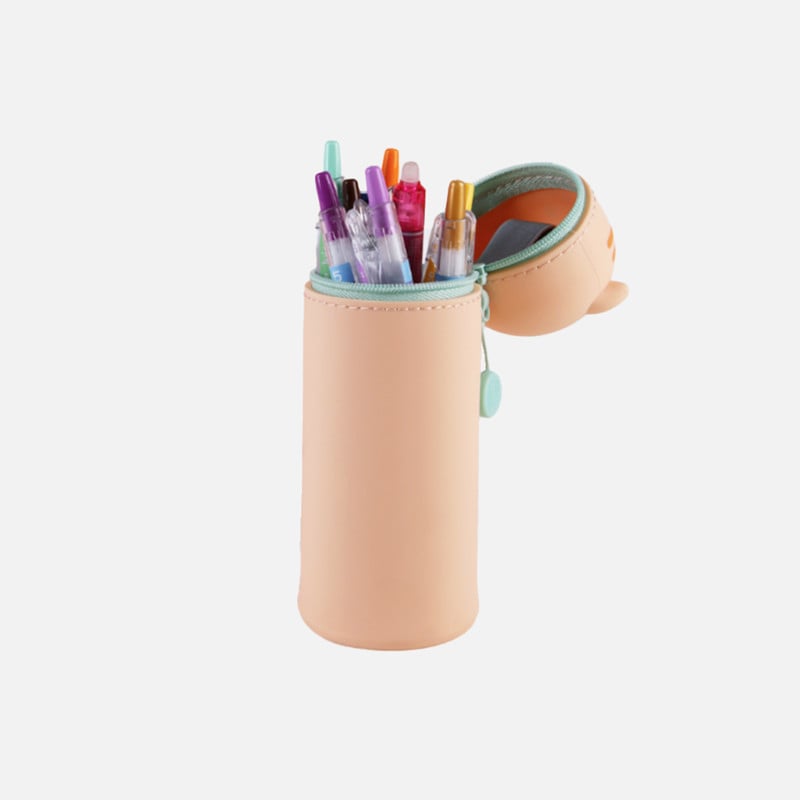Trousse en forme de chat contenant 15 crayons et stylos
