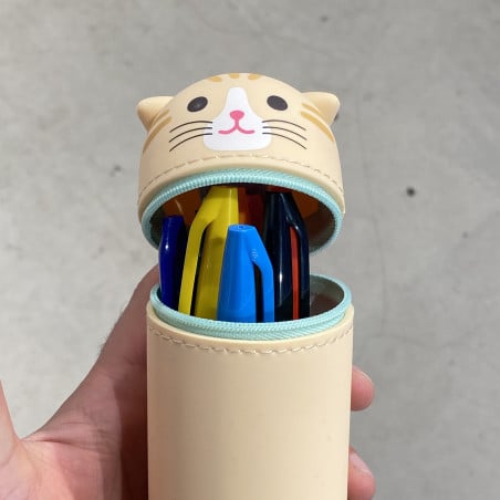 Pens inside the cat pen holder